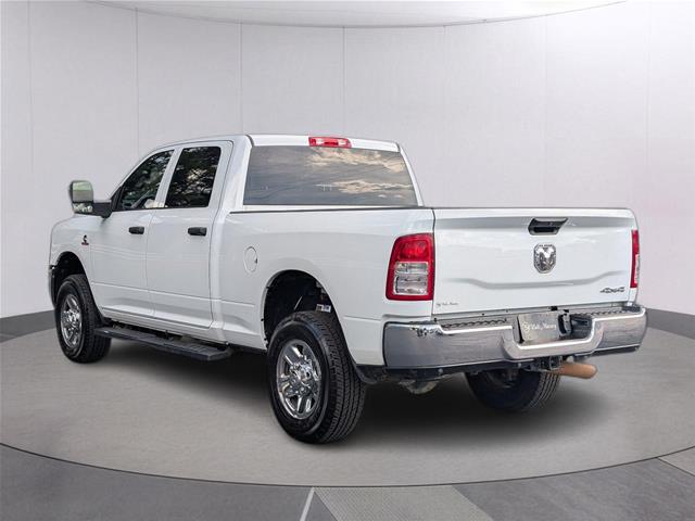2024 Ram 2500 Tradesman Crew Cab 4x4 64 Box