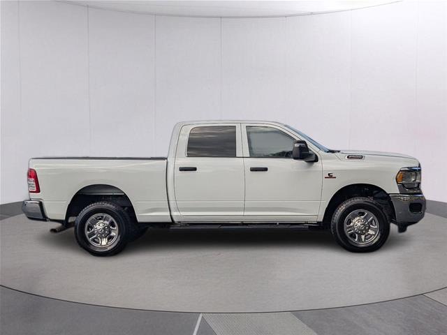 2024 Ram 2500 Tradesman Crew Cab 4x4 64 Box