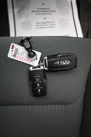 2021 Ram 1500 Big Horn Crew Cab 4x4 64 Box