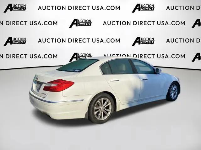 2013 Hyundai Genesis 3.8