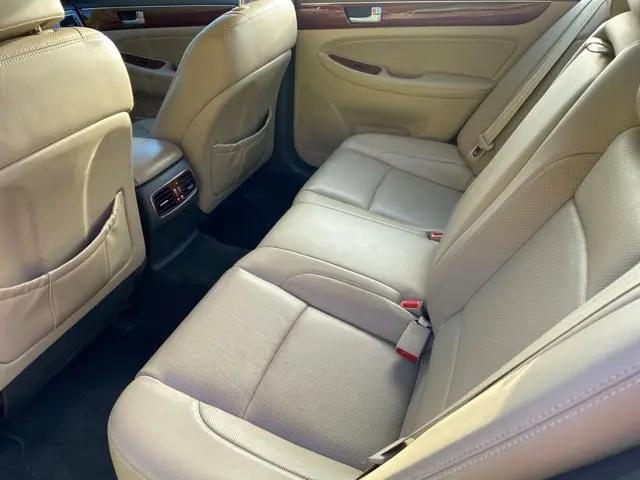 2013 Hyundai Genesis 3.8