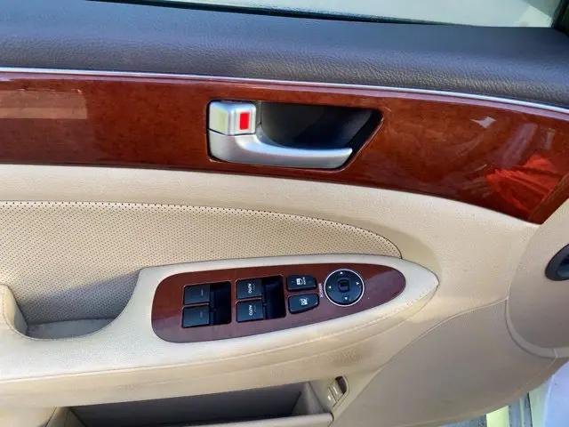 2013 Hyundai Genesis 3.8