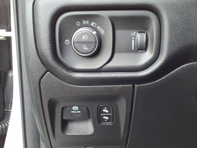 2020 Ram 1500 Big Horn Crew Cab 4x4 57 Box