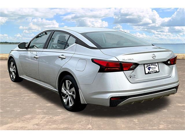 2022 Nissan Altima S FWD