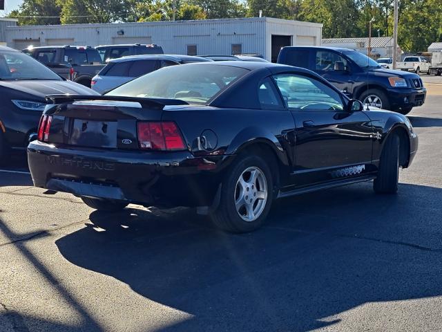 2003 Ford Mustang Unknown