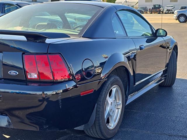 2003 Ford Mustang Unknown
