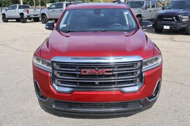 2022 GMC Acadia AWD AT4