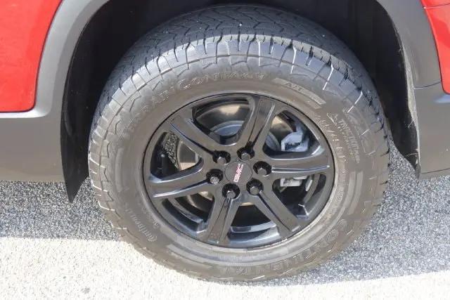 2022 GMC Acadia AWD AT4