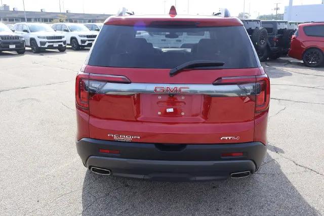 2022 GMC Acadia AWD AT4