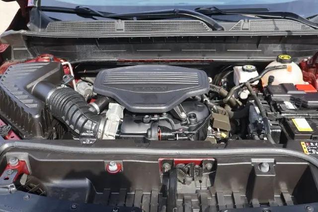 2022 GMC Acadia AWD AT4