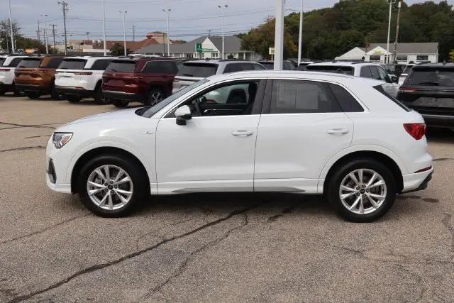 2025 Audi Q3 Premium 45 TFSI S line quattro Tiptronic