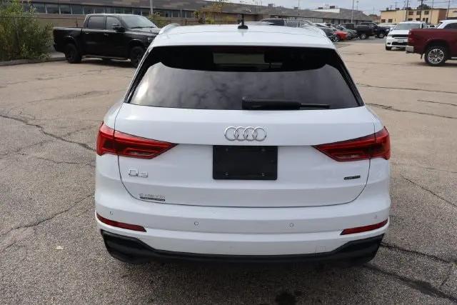 2025 Audi Q3 Premium 45 TFSI S line quattro Tiptronic