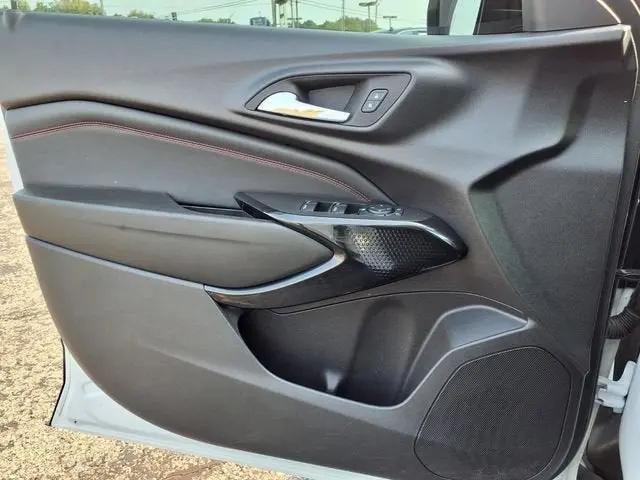 2025 Chevrolet Trax FWD 2RS
