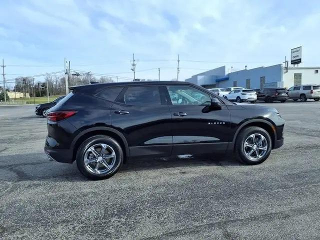 2025 Chevrolet Blazer FWD 2LT