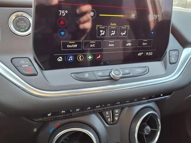 2025 Chevrolet Blazer FWD 2LT