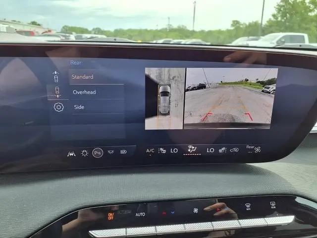 2025 Buick Enclave Preferred FWD