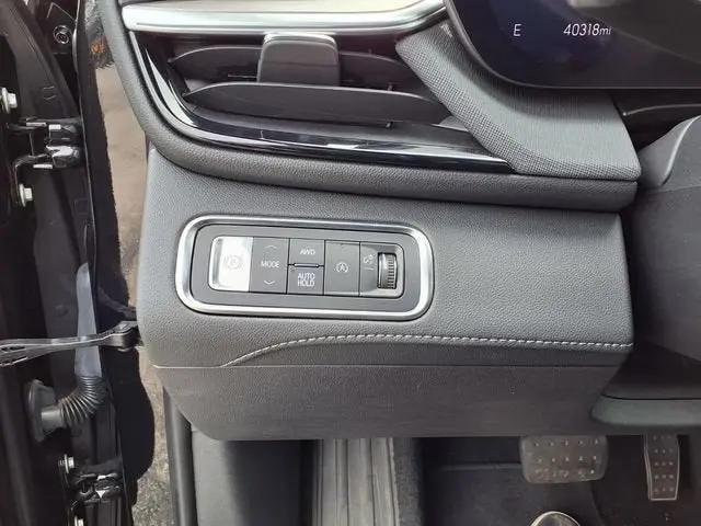 2025 Buick Enclave Preferred FWD