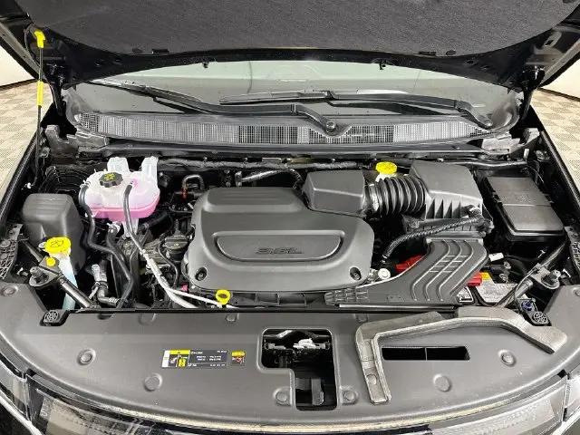 2027 Chrysler Pacifica Select AWD