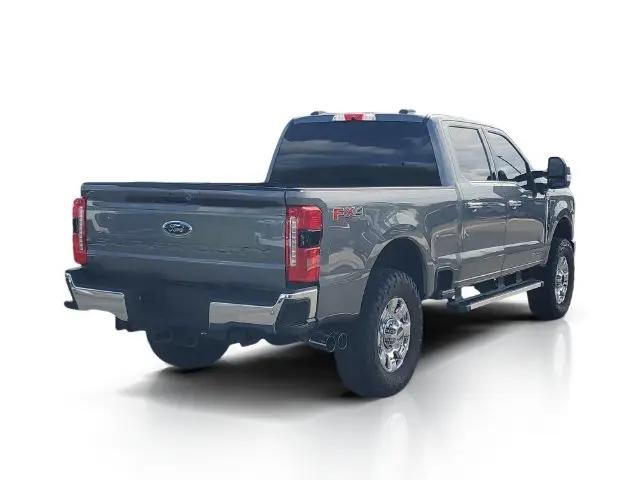 2025 Ford F-350 LARIAT