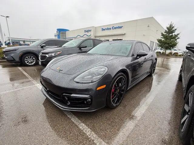 2018 Porsche Panamera Turbo