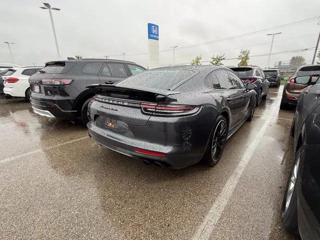 2018 Porsche Panamera Turbo