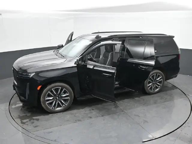 2023 Cadillac Escalade Sport