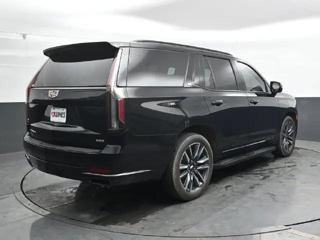 2023 Cadillac Escalade Sport