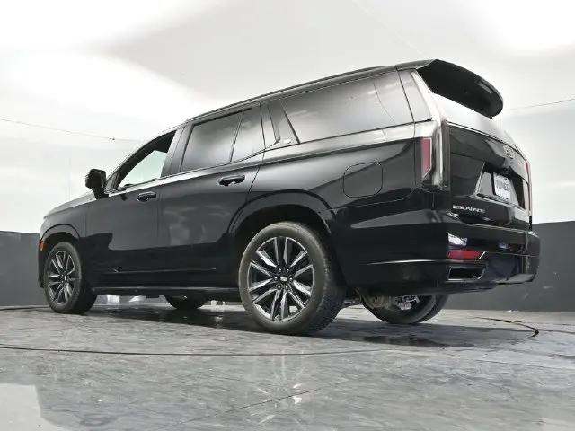 2023 Cadillac Escalade Sport