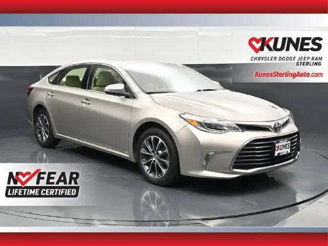 2016 Toyota Avalon XLE for sale in Sterling, IL