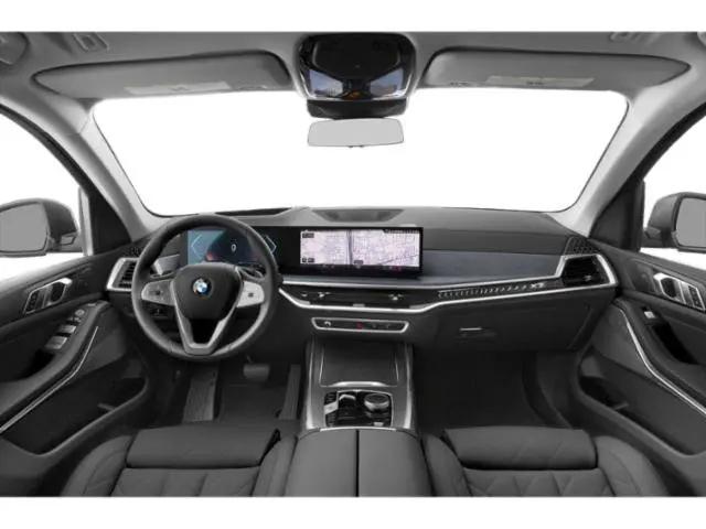 2024 BMW X7 M60i