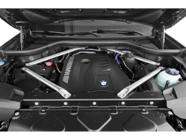 2024 BMW X7 M60i