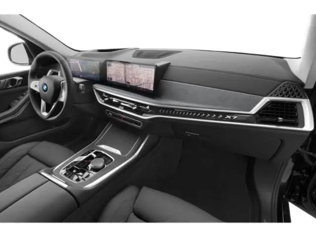 2024 BMW X7 M60i