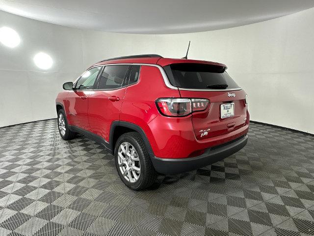 2023 Jeep Compass Latitude Lux FWD 2023 Jeep Compass Latitude Lux FWD
