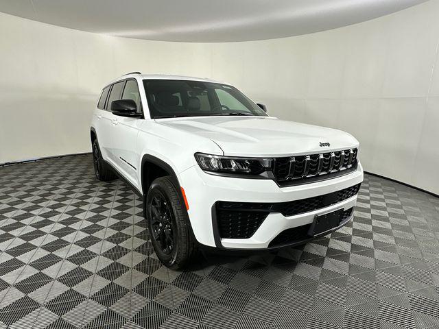 2026 Jeep Grand Cherokee GRAND CHEROKEE L LAREDO ALTITUDE 4X4 2026 Jeep Grand Cherokee GRAND CHEROKEE L LAREDO ALTITUDE 4X4