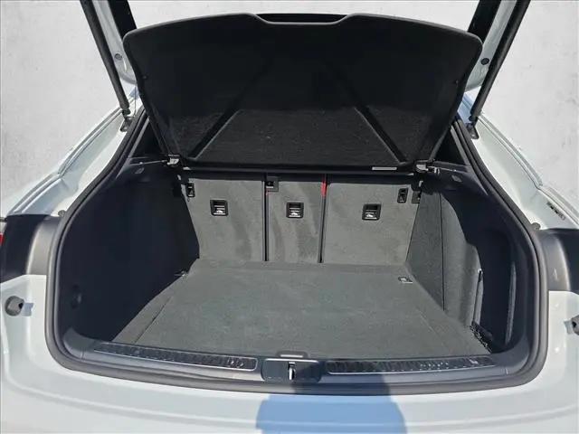 2024 Porsche Macan S