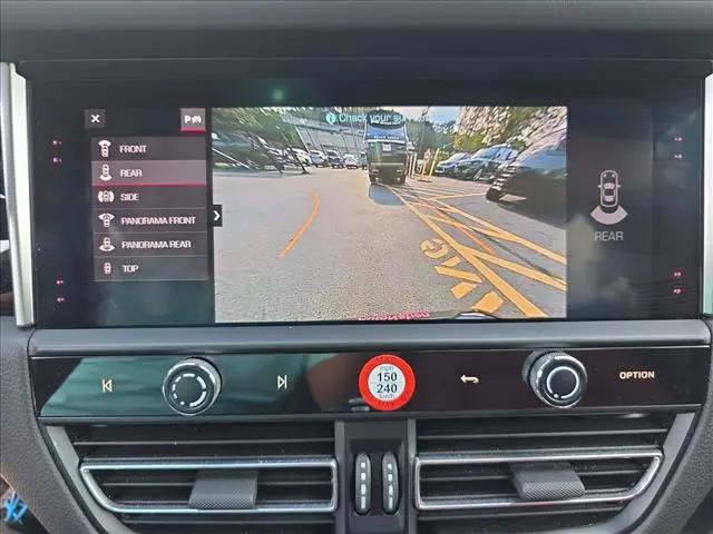 2024 Porsche Macan S