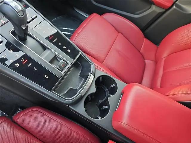 2024 Porsche Macan S