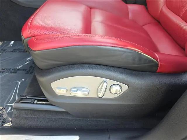 2024 Porsche Macan S