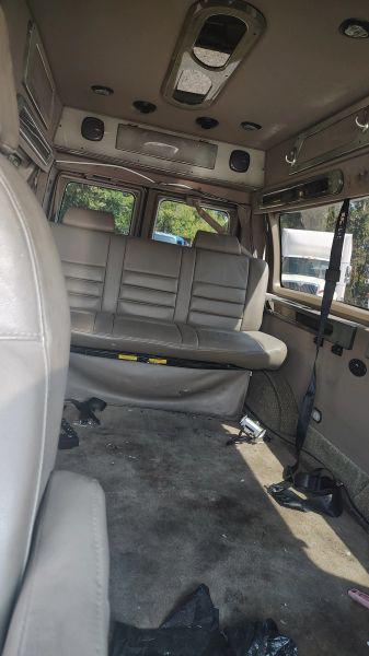 2010 Ford E-150 Commercial