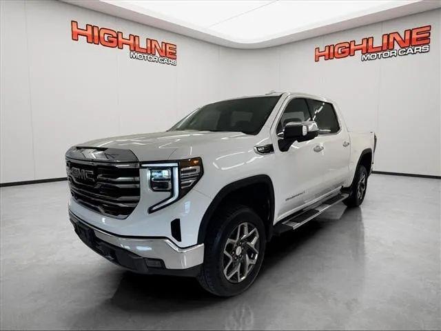 2022 GMC Sierra 1500 4WD Crew Cab Short Box SLT for sale in Southampton, NJ