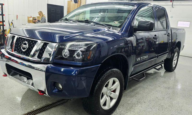 2011 Nissan Titan SV for sale in New Castle, PA