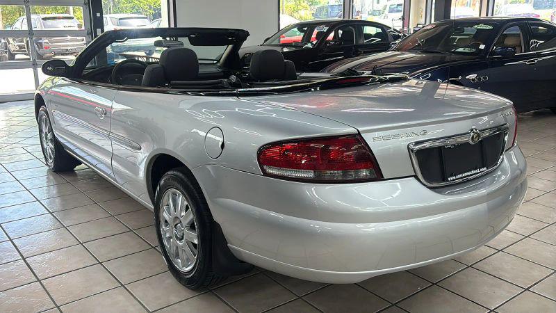 2004 Chrysler Sebring LXi