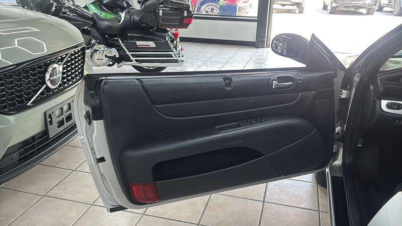 2004 Chrysler Sebring LXi
