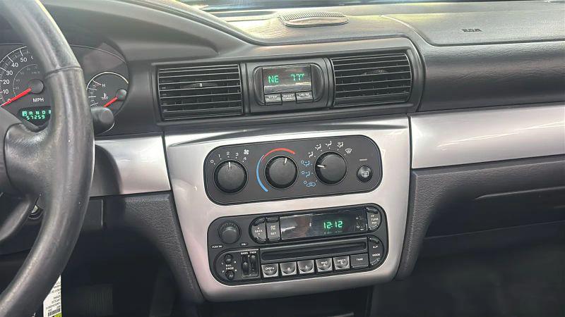 2004 Chrysler Sebring LXi