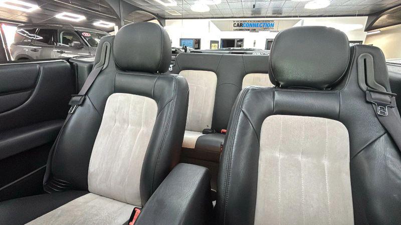 2004 Chrysler Sebring LXi