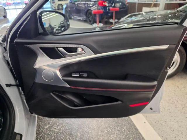 2022 Genesis G70 3.3T AWD