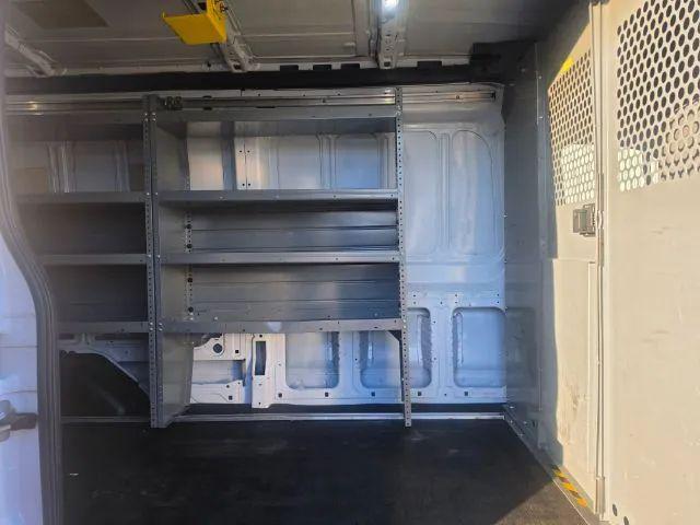 2018 Ford Transit Medium Roof w/Sliding Side Door w/LWB