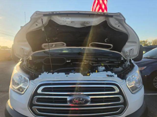 2018 Ford Transit Medium Roof w/Sliding Side Door w/LWB