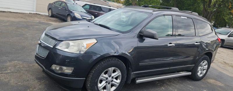 2012 Chevrolet Traverse LS for sale in Saginaw, MI