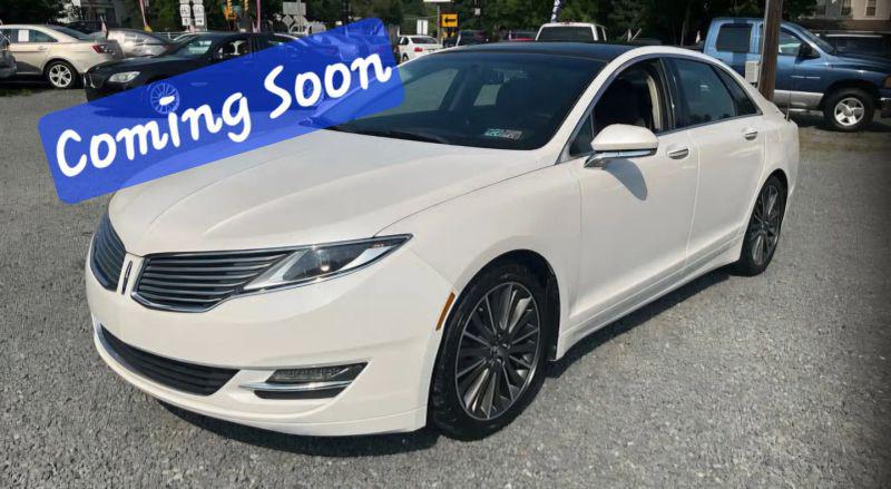 2013 Lincoln MKZ Base for sale in Saginaw, MI